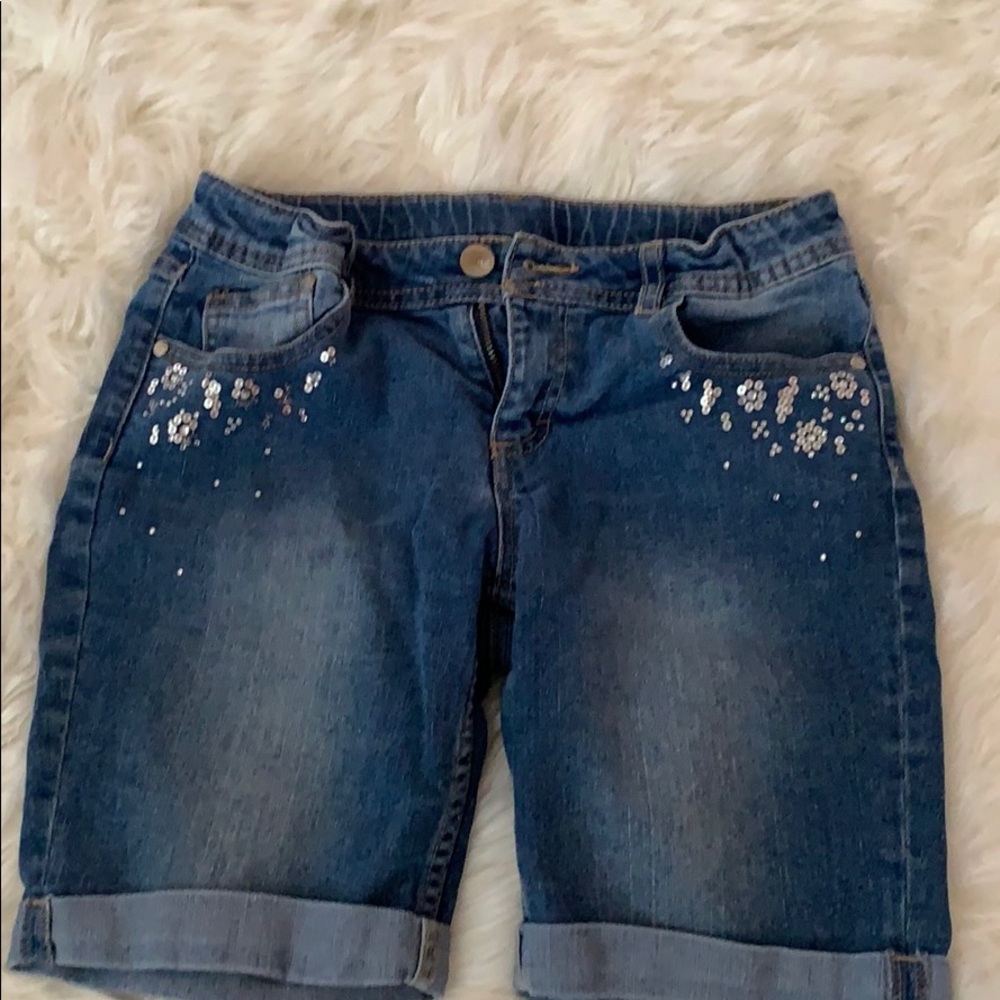 Light wash shorts